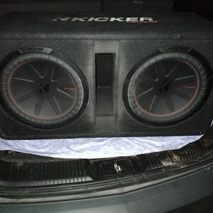 Brand New Kicker compR Dual 12in 2ohm and brand new Alpine head unit.